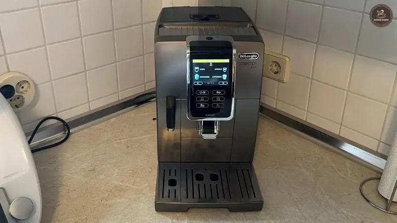 Kaffeevollautomat DeLonghi Dinamica